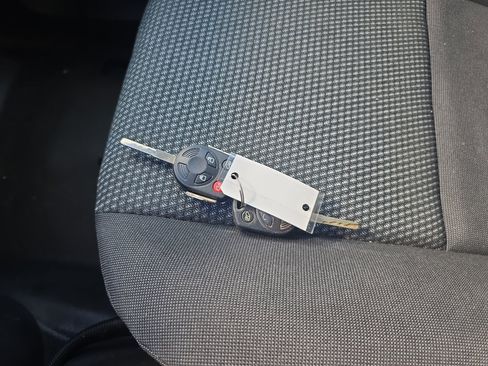 Used 2016 Ford Transit Connect XL image 26