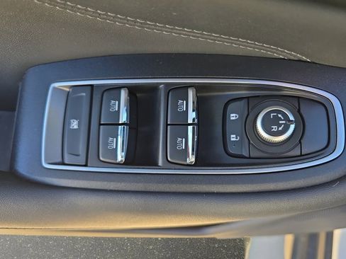 Used 2023 Subaru Outback Limited image 28
