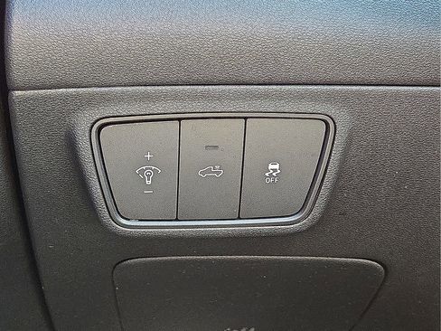 Used 2023 Hyundai Santa Cruz SEL Premium w/ Cargo Package image 30