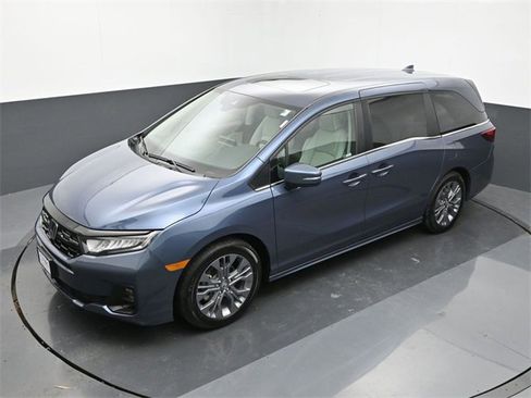 Used 2026 Honda Odyssey Touring image 15