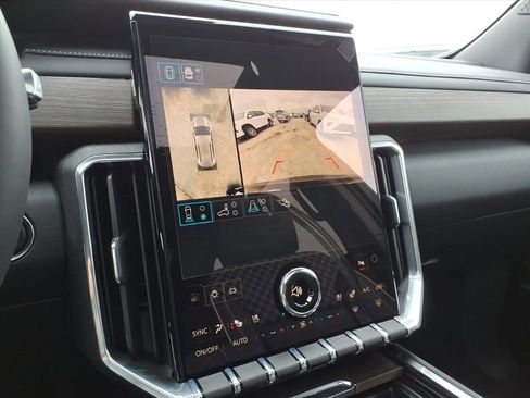 New 2026 GMC Acadia Denali w/ Super Cruise Package image 20