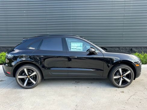 Used 2025 Porsche Macan image 7
