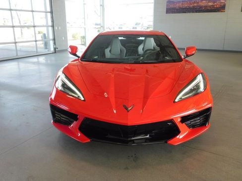 Used 2022 Chevrolet Corvette Stingray Preferred Conv w/ 2LT image 2