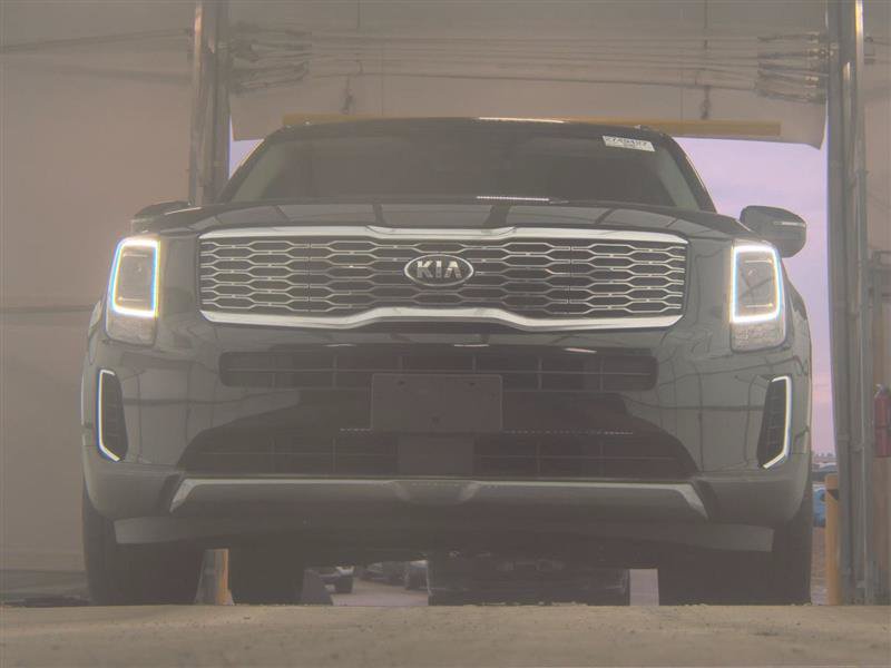 Used 2021 Kia Telluride S AWD/4WD image 3
