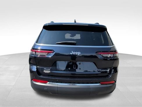 Certified 2023 Jeep Grand Cherokee L Limited AWD/4WD image 5