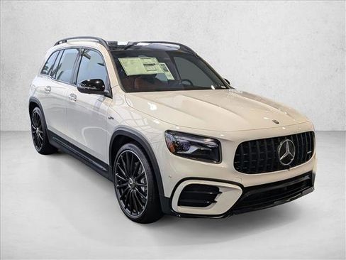 New 2025 Mercedes-Benz GLB 35 AMG 4MATIC image 7