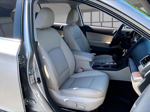 Used 2019 Subaru Outback 2.5i Limited w/ Protection Package #1 AWD/4WD image 7