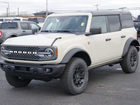 New 2026 Ford Bronco Badlands AWD/4WD image 8