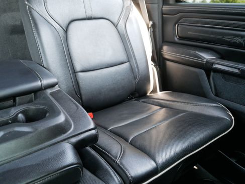 Used 2022 RAM 1500 Limited AWD/4WD image 14