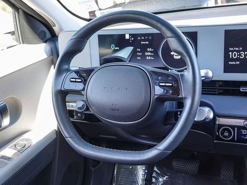 Used 2024 Hyundai Ioniq 5 SEL image 15