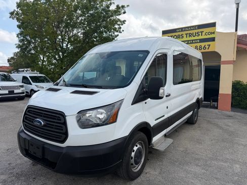 Used 2017 Ford Transit 350 XL RWD image 5
