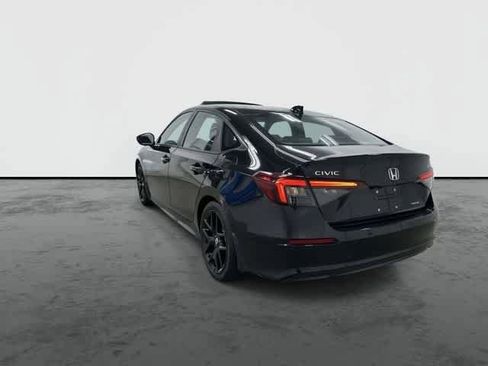 Certified 2025 Honda Civic Sport Touring image 2