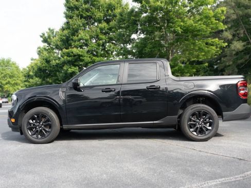 Used 2023 Ford Maverick Lariat w/ Black Appearance Package FWD image 7
