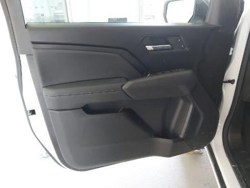 New 2026 Chevrolet Colorado LT w/ LT Convenience Package AWD/4WD image 24