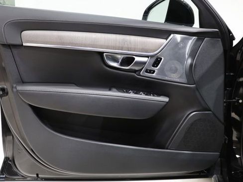 Used 2023 Volvo S90 B6 Ultimate w/ Lounge Package AWD/4WD image 17