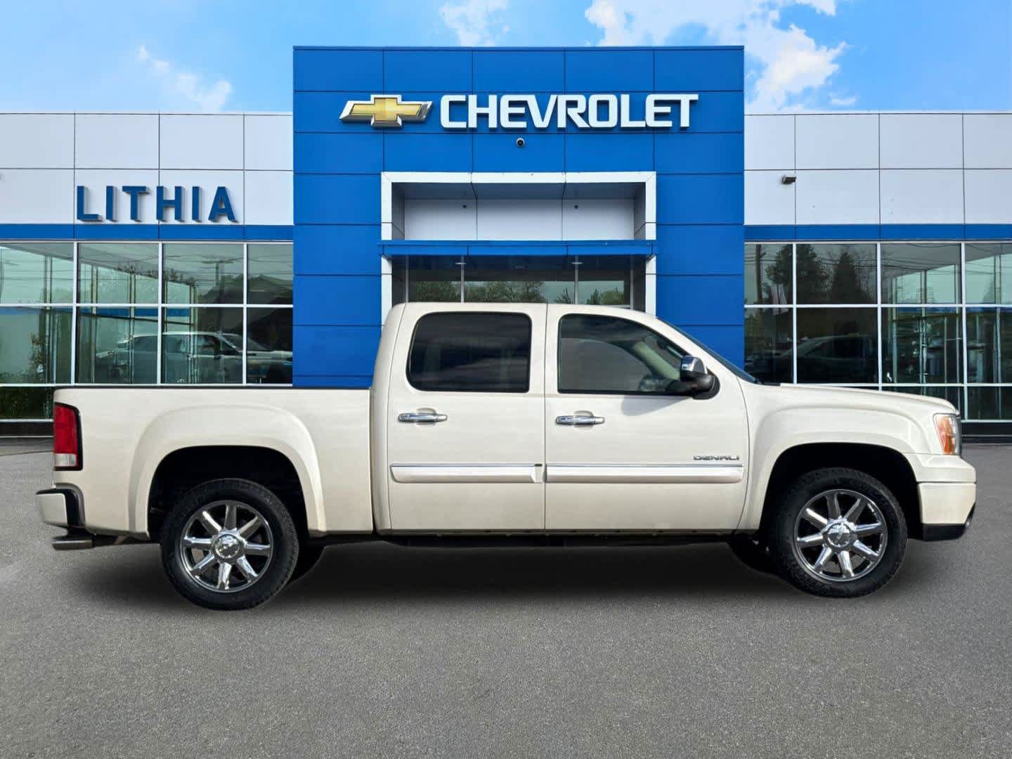 Used 2013 GMC Sierra 1500 Denali AWD/4WD image 8