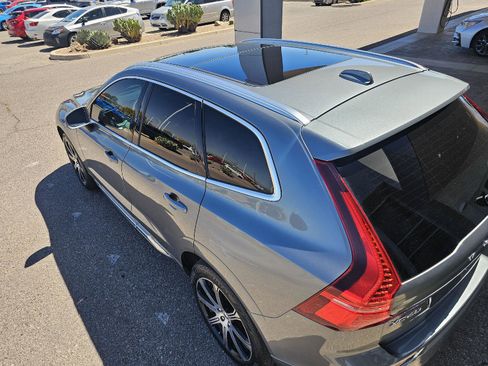 Used 2018 Volvo XC60 T6 Inscription w/ Luxury Seat Package image 22