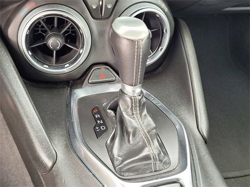 Used 2022 Chevrolet Camaro LT image 19