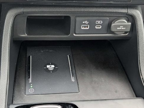 Certified 2025 Honda Pilot Touring image 28