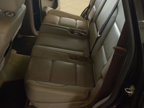 Used 2017 Chevrolet Tahoe LT RWD image 74