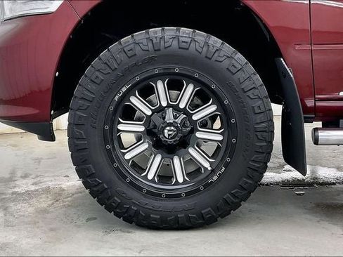 Used 2016 RAM 1500 Limited AWD/4WD image 10