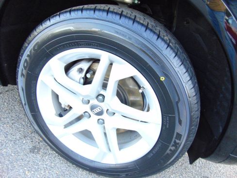 Used 2018 Audi Q5 2.0T Premium image 53