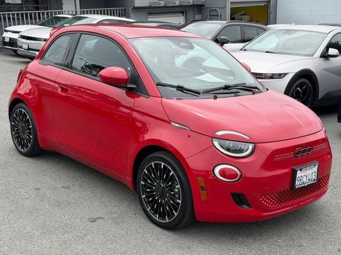 Used 2024 FIAT 500 e (RED) FWD image 3