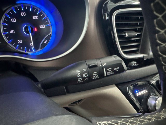 Used 2023 Chrysler Voyager LX FWD image 37