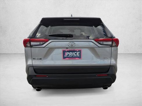 Certified 2020 Toyota RAV4 XLE image 7