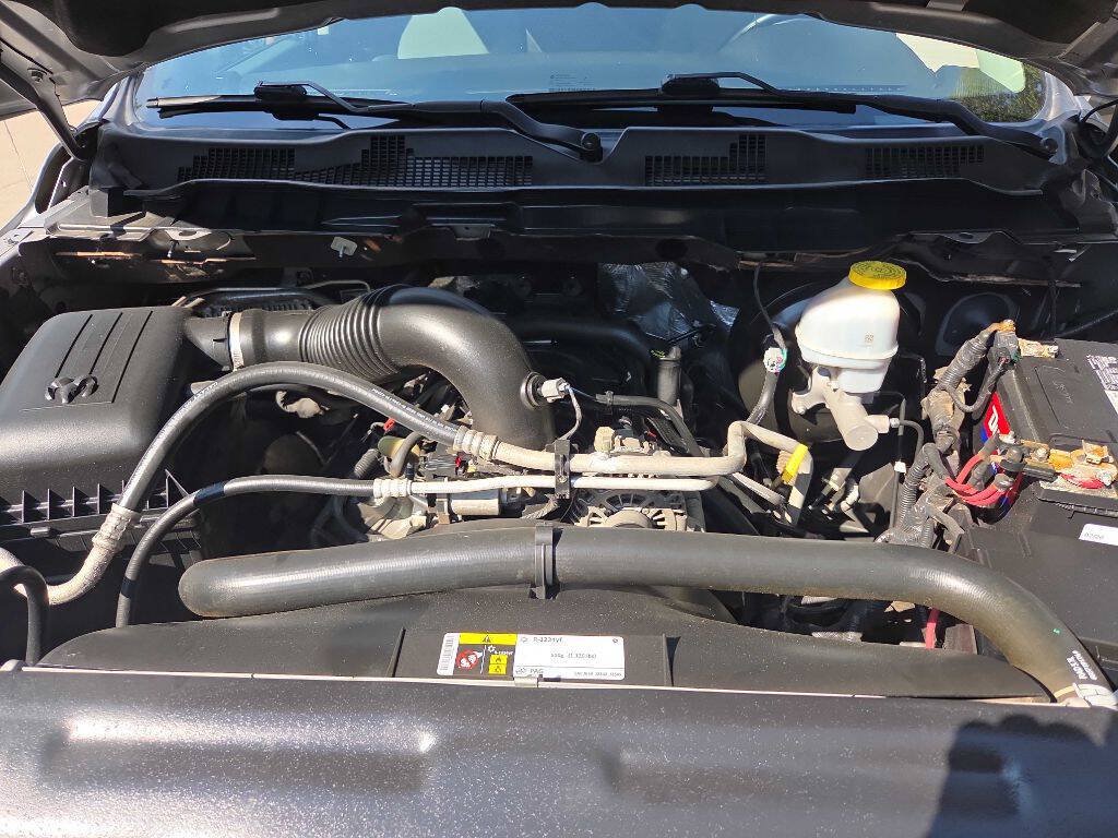 Used 2022 RAM 1500 Classic SLT w/ Electronics Group RWD image 10