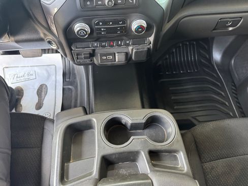 Used 2024 GMC Sierra 2500 Pro w/ Convenience Package RWD image 11