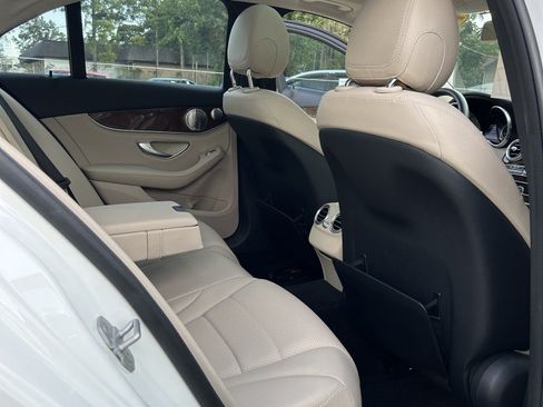 Used 2015 Mercedes-Benz C 300 4MATIC Sedan image 17
