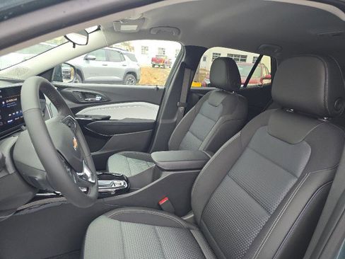 New 2026 Chevrolet Trax LT w/ LT Convenience Package image 22