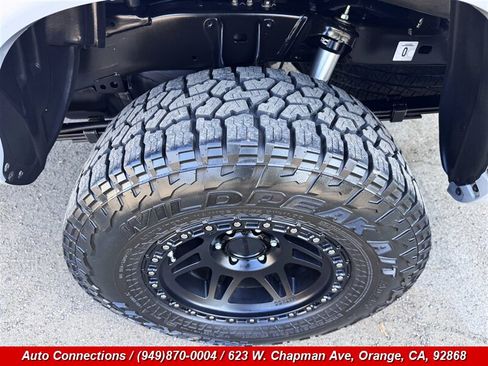 Used 2019 Toyota Tacoma TRD Sport w/ Technology Package RWD image 41