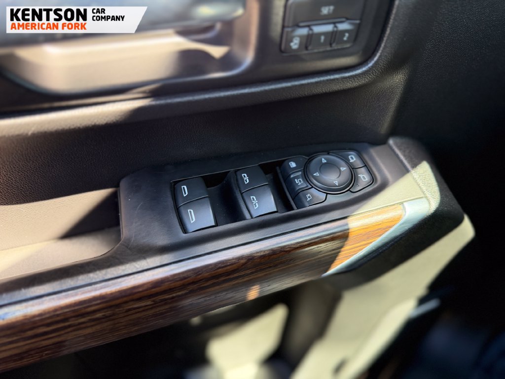 Used 2020 Chevrolet Silverado 3500 High Country w/ Z71 Off-Road Package AWD/4WD image 19