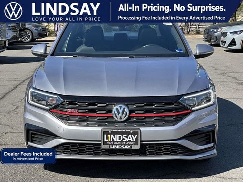 Used 2019 Volkswagen Jetta GLI Autobahn FWD image 3