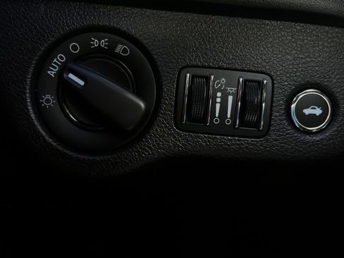 Used 2022 Dodge Charger Scat Pack RWD image 36
