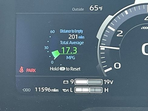 Used 2024 Toyota Tundra Limited image 8