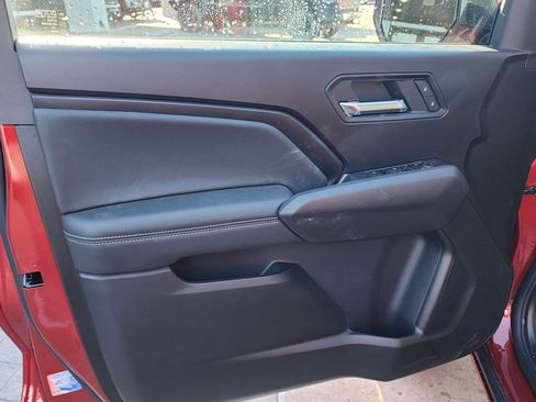 New 2026 GMC Canyon Elevation w/ Convenience Package image 13