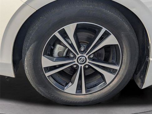 Used 2022 Nissan Sentra SV image 35