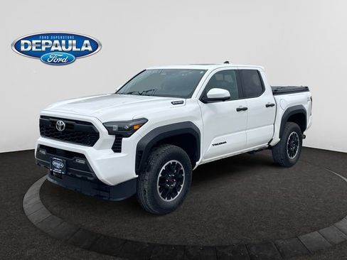 Used 2025 Toyota Tacoma TRD Off-Road w/ TRD Off Road Premium Package AWD/4WD image 1