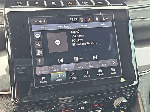 Used 2022 Jeep Grand Cherokee L Laredo image 23