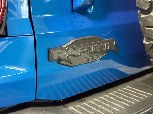 Used 2024 Ford Bronco Raptor w/ Interior Carbon Fiber Pack 6 AWD/4WD image 35