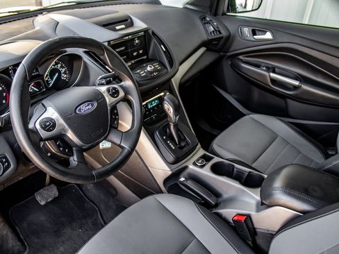 Used 2014 Ford Escape SE w/ Equipment Group 201A AWD/4WD image 15