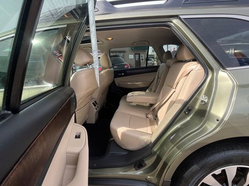 Used 2017 Subaru Outback 2.5i Limited w/ Popular Package #5 AWD/4WD image 21