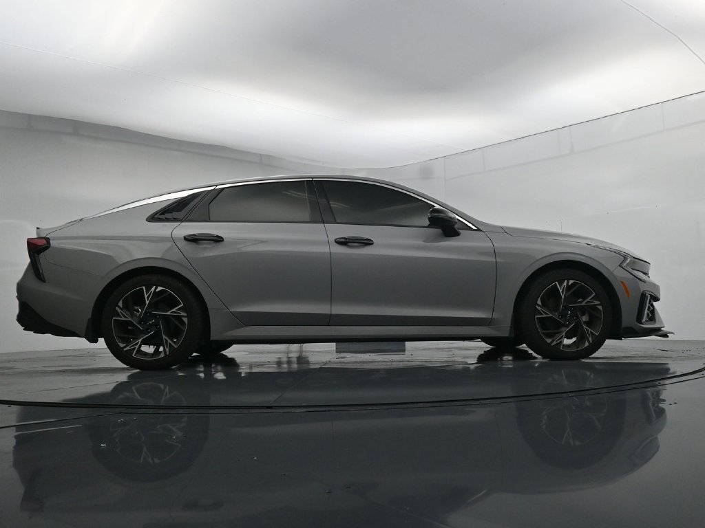 Used 2025 Kia K5 GT-Line w/ GT-Line Premium Package AWD/4WD image 24