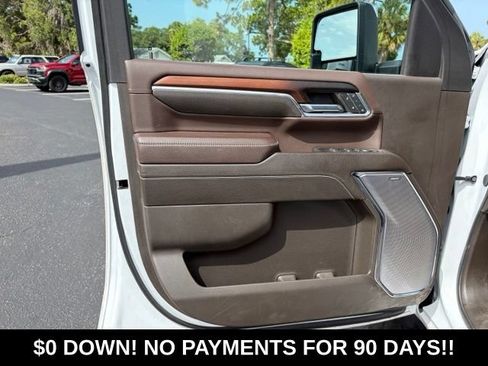 Used 2024 GMC Sierra 2500 Denali w/ Denali Reserve Package AWD/4WD image 6
