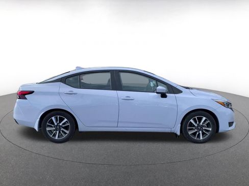 Used 2025 Nissan Versa SV w/ Trunk Package image 16