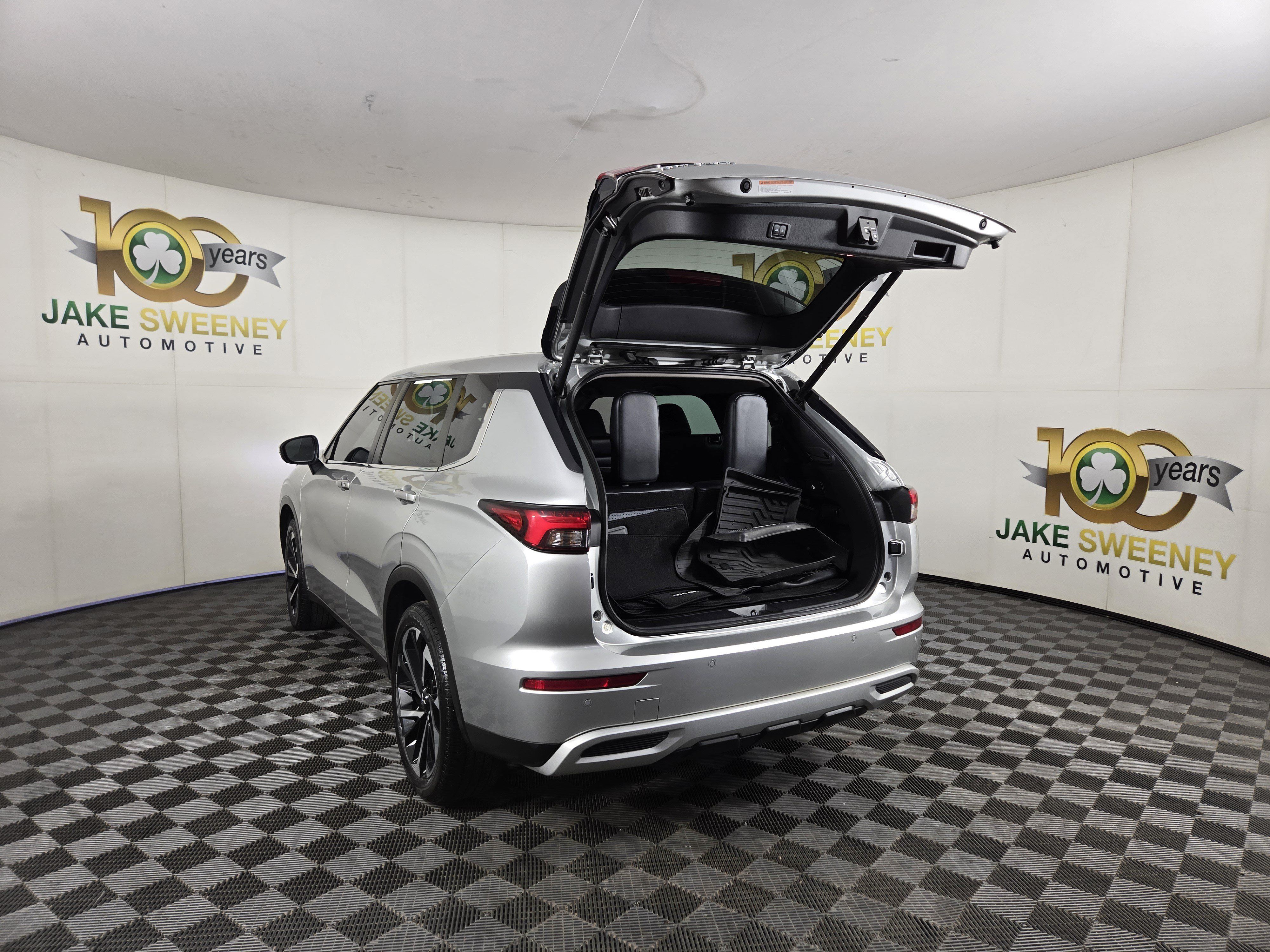 Used 2023 Mitsubishi Outlander SE AWD/4WD image 31