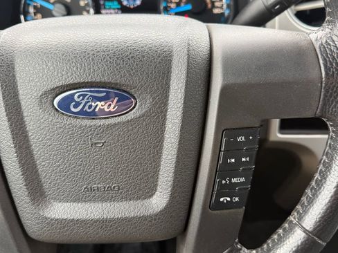 Used 2013 Ford F150 XLT w/ Off-Road Pkg image 16